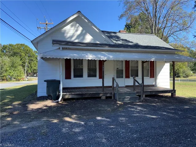 $119,900 | 826 Summit Road, Eden, NC 27288