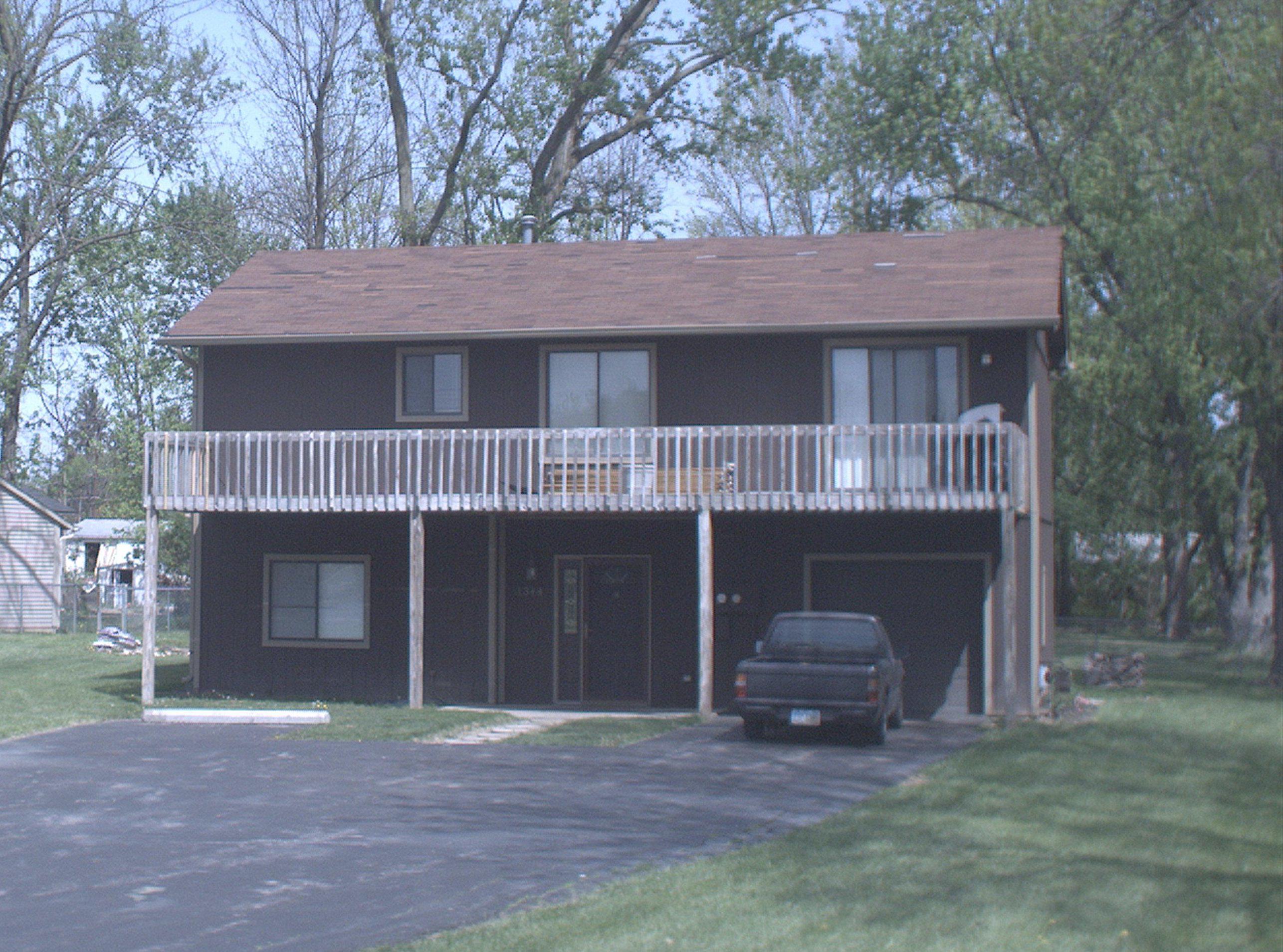 1344 Greenleaf Road Columbus, OH 43223 - Photo 1 of 14