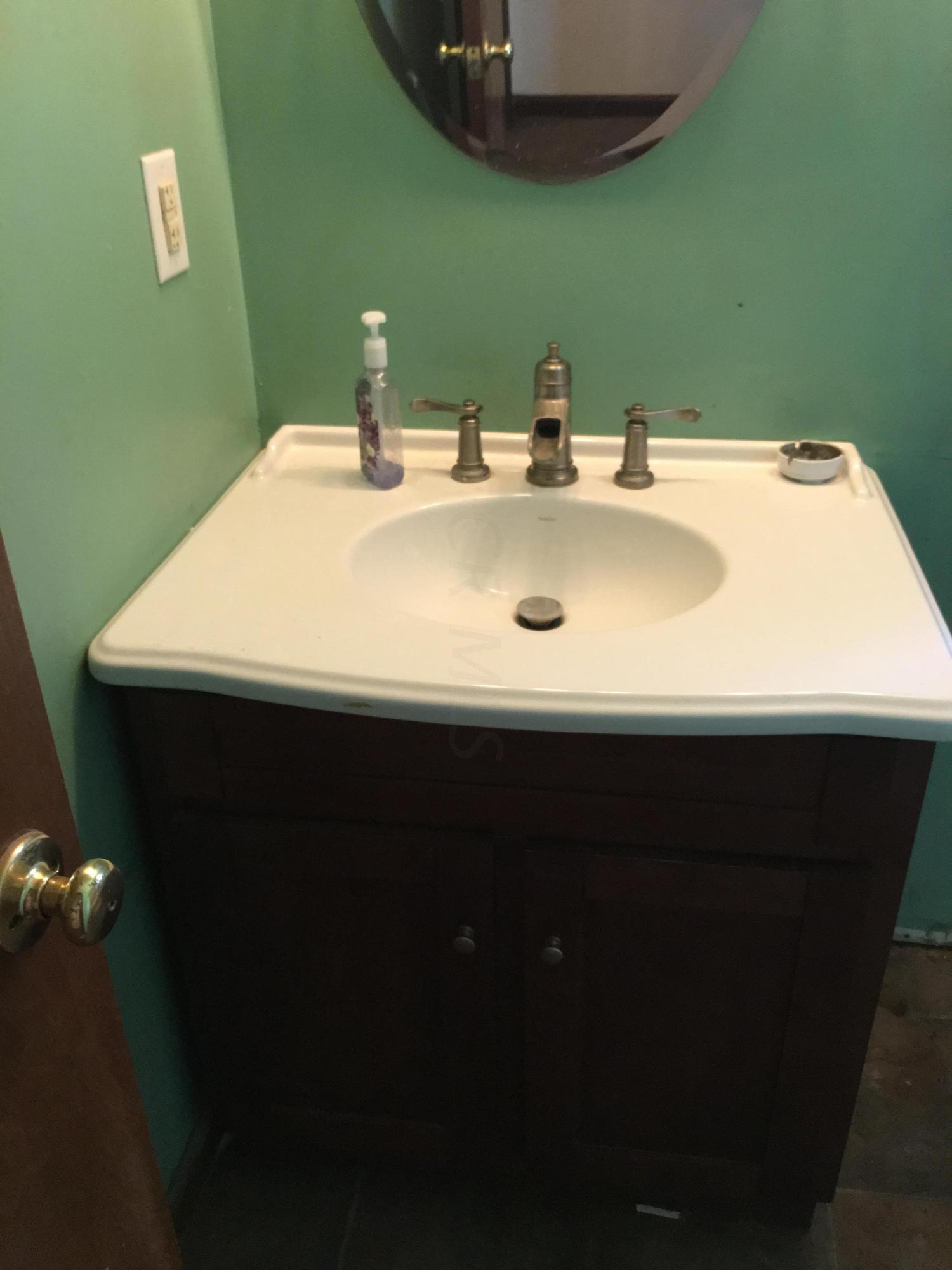 1344 Greenleaf Road Columbus, OH 43223 - Photo 9 of 14