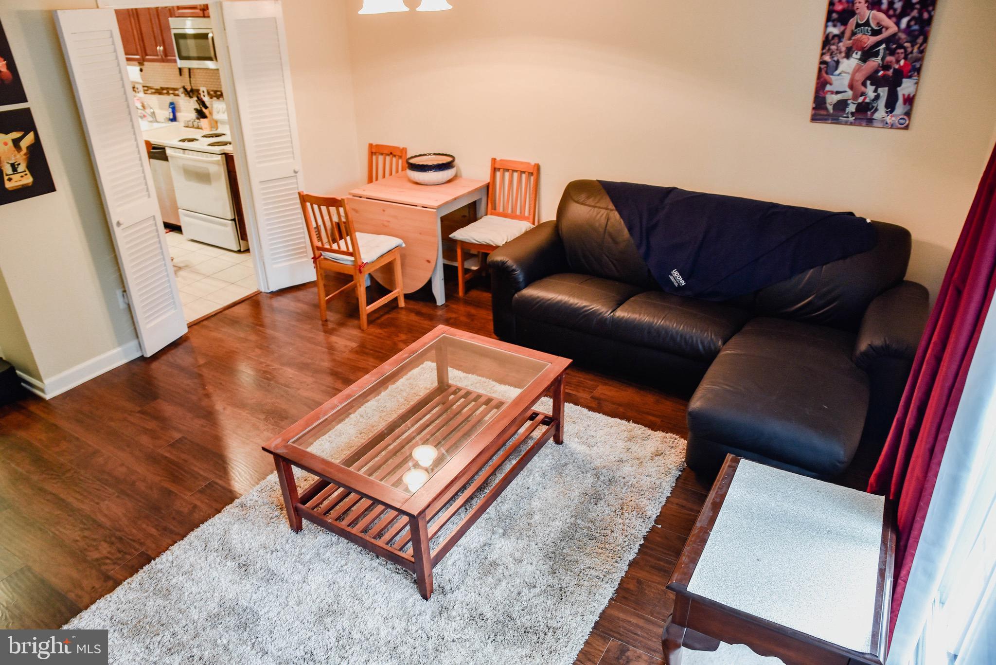 2424 Southgate Square Reston, VA 20191 - Photo 12 of 24