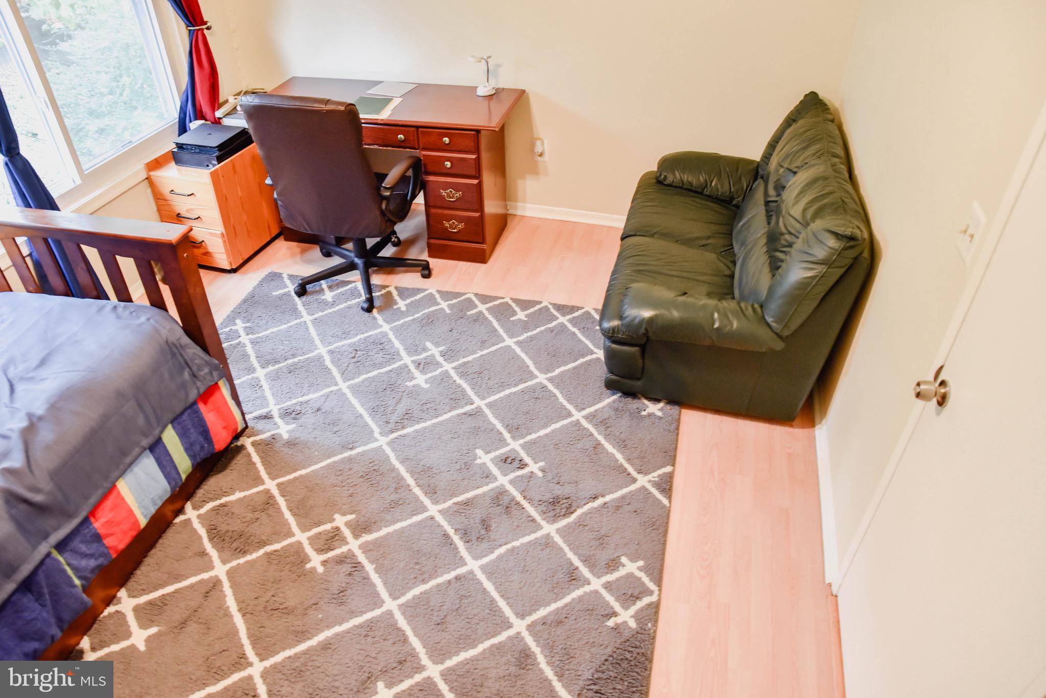 2424 Southgate Square Reston, VA 20191 - Photo 14 of 24