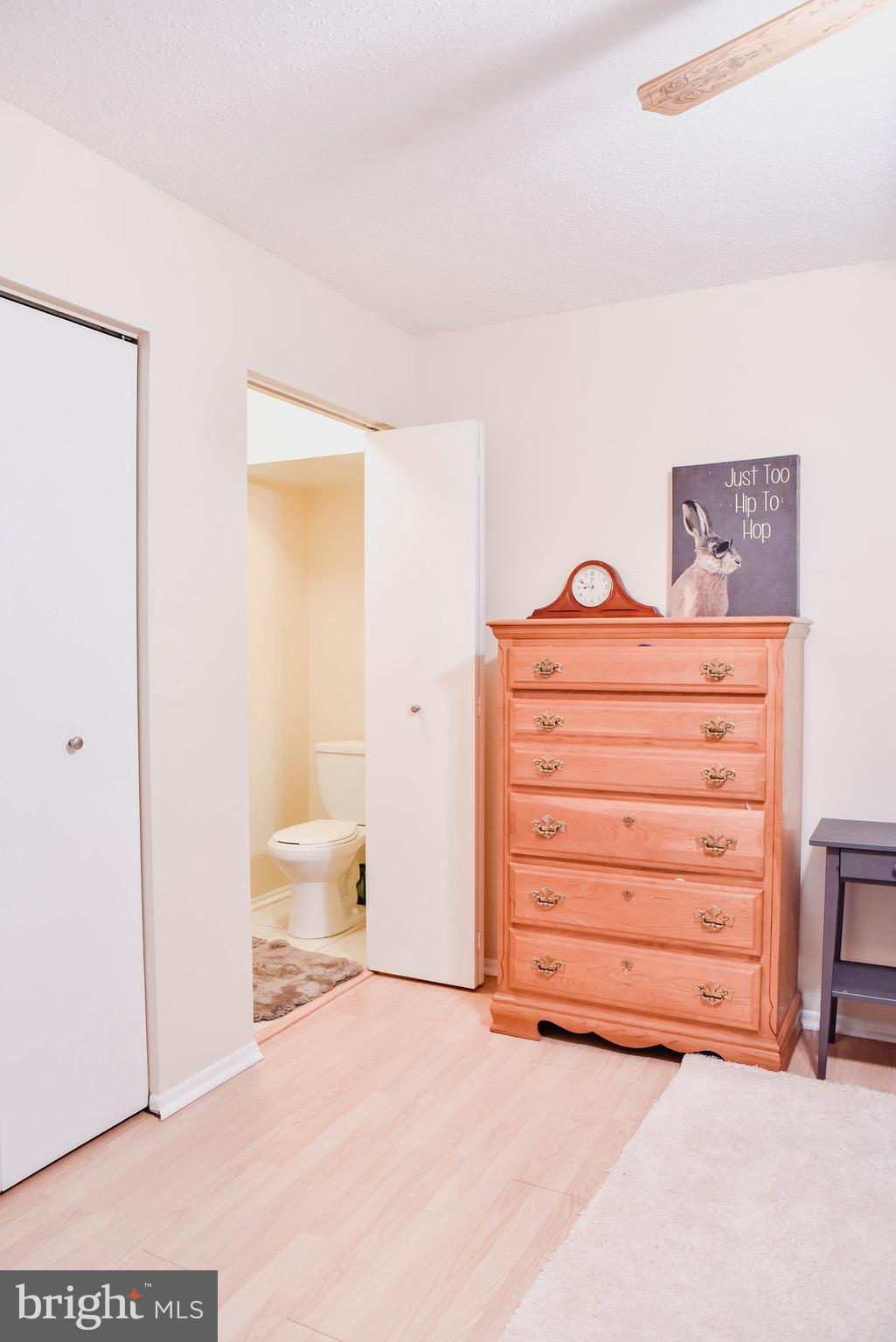 2424 Southgate Square Reston, VA 20191 - Photo 17 of 24