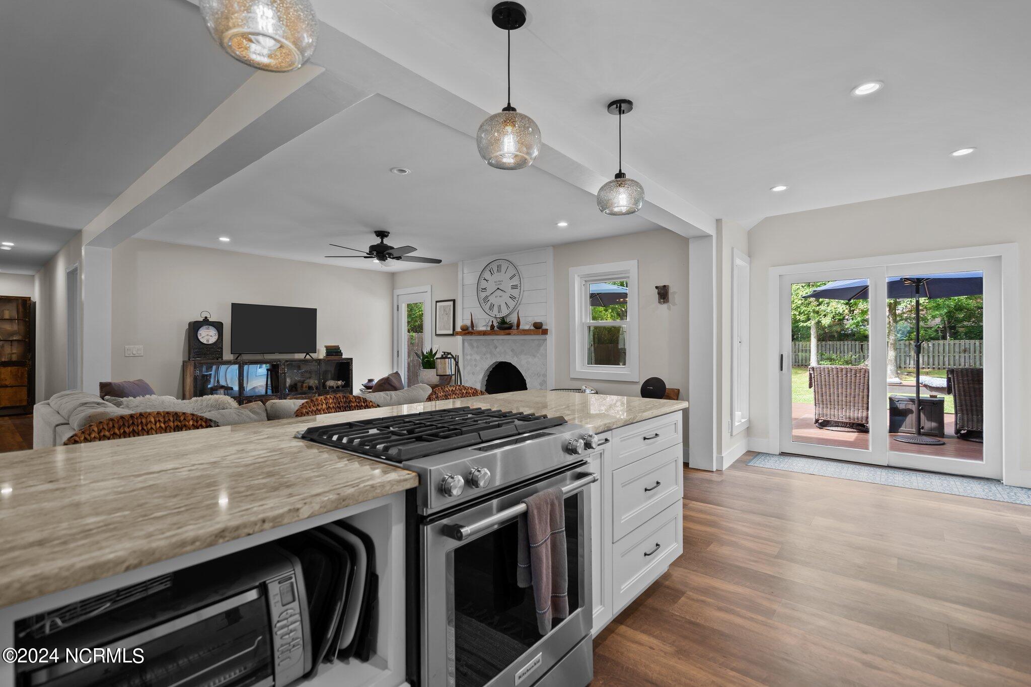 41 Pelican Point Road Wilmington, NC 28409 - Photo 15 of 38 25-web-or-mls-DSC09178