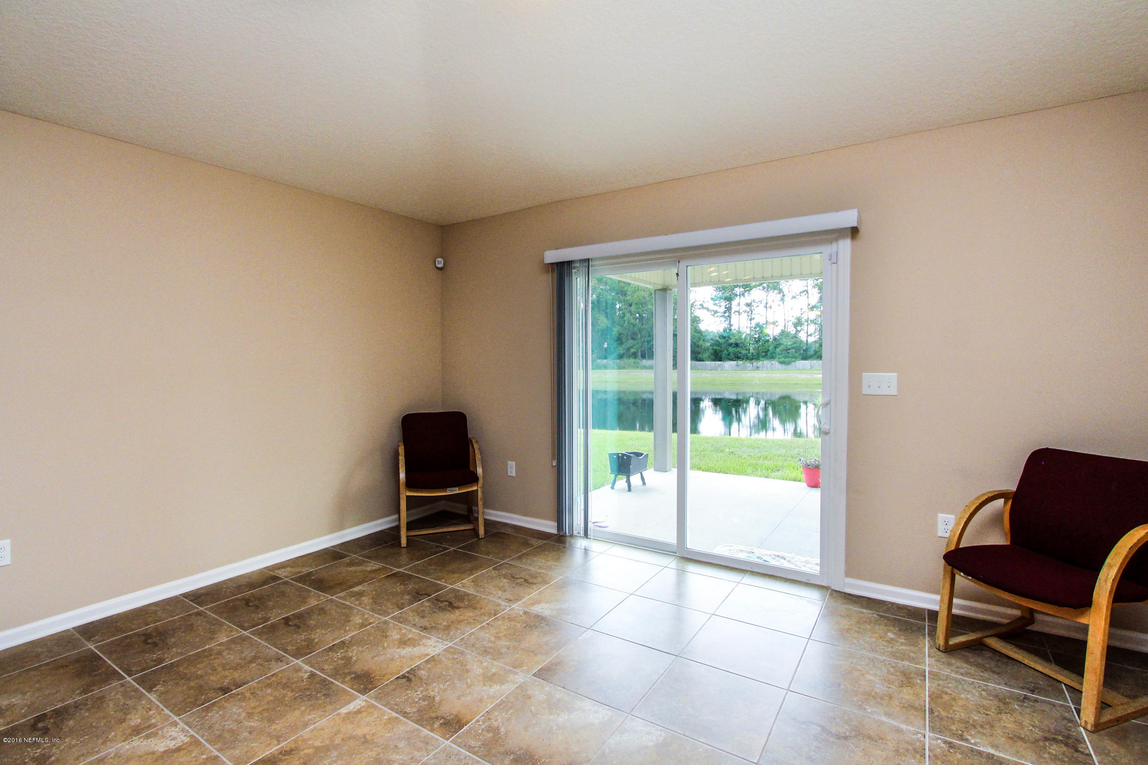 5778 Royalty Road Jacksonville, FL 32254 - Photo 15 of 30 Family Room