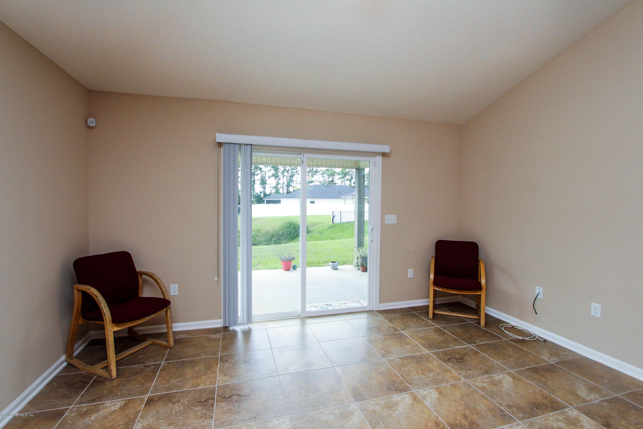 5778 Royalty Road Jacksonville, FL 32254 - Photo 16 of 30 Family Room View 2