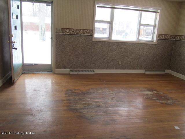3407 Olive Road Louisville, KY 40219 - Photo 7 of 10 3407 living