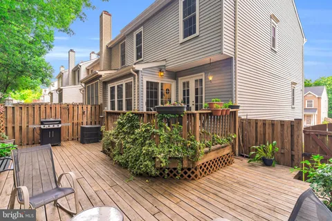 $519,000 | 10801 Campaign Court, Manassas, VA 20109