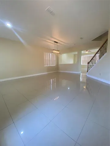 $2,800 | 611 1st Cape Coral Drive, Winter Garden, FL 34787