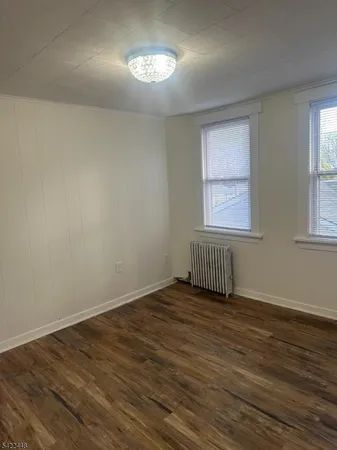 $2,300 | 84 Washington Avenue, Hawthorne, NJ 07506