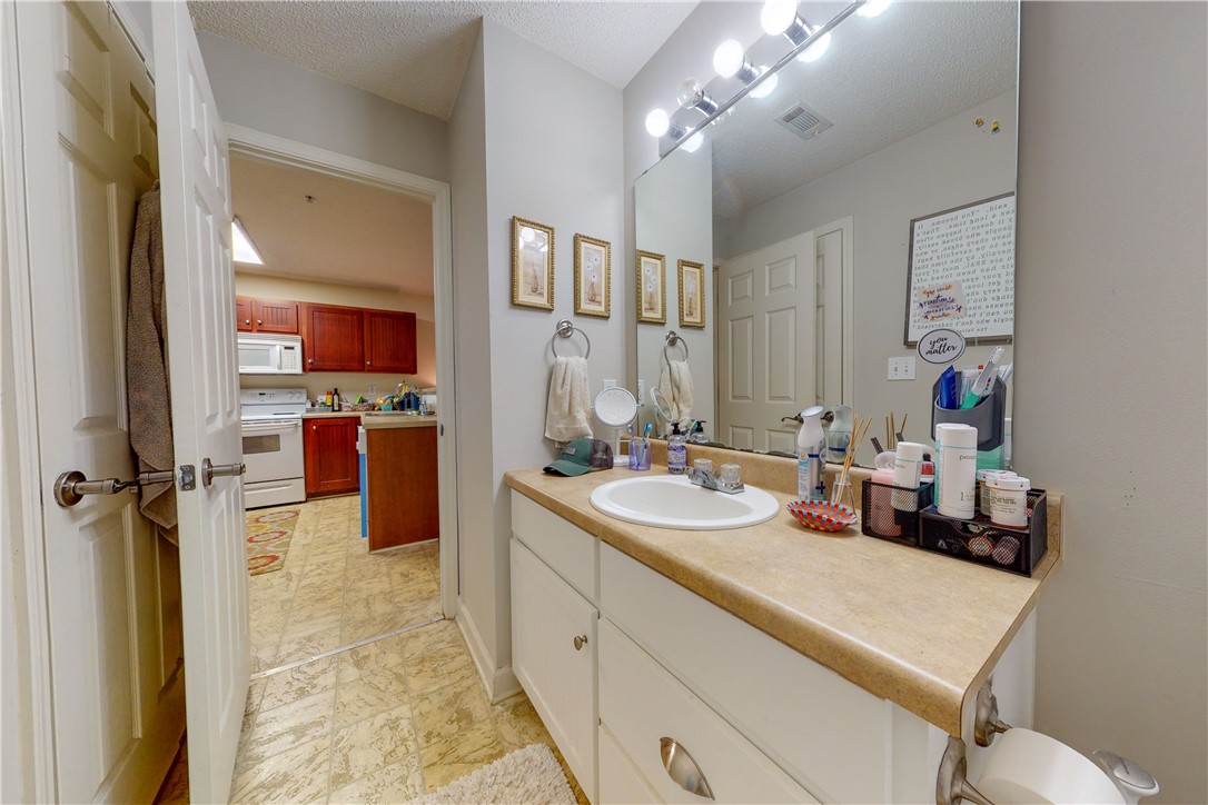 108 Daniel Drive, Unit 318 Clemson, SC 29631 - Photo 11 of 22