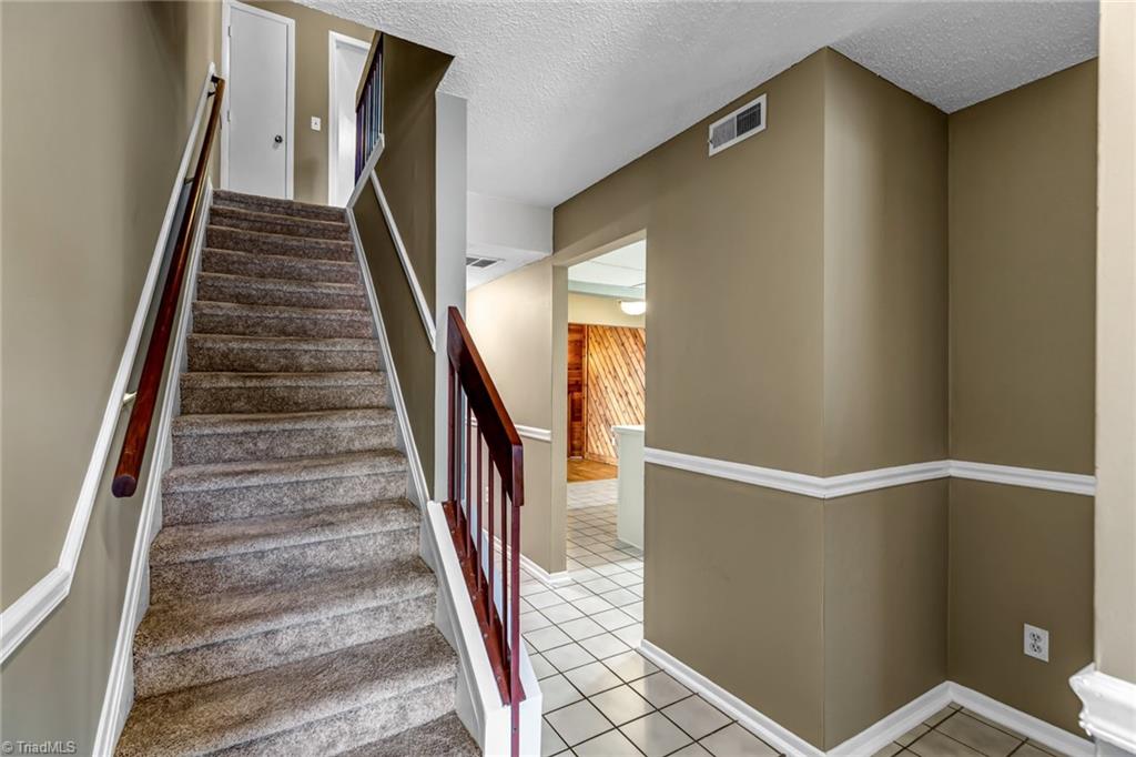 1732 North Hamilton Street, Unit C High Point, NC 27262 - Photo 3 of 29