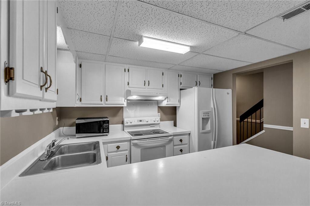 1732 North Hamilton Street, Unit C High Point, NC 27262 - Photo 8 of 29