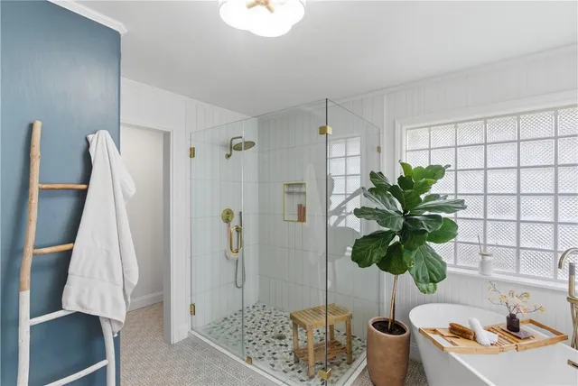 $369,900 | 2601 Manchester Drive, Bryan, TX 77802