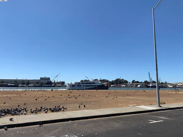 $150,000 | 25 Burnham Street, Vallejo, CA 94590