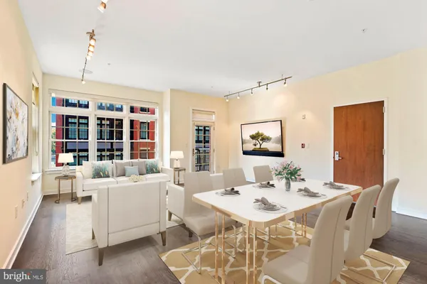 $1,049,900 | 1610 North Queen Street, Unit 213, Arlington, VA 22209