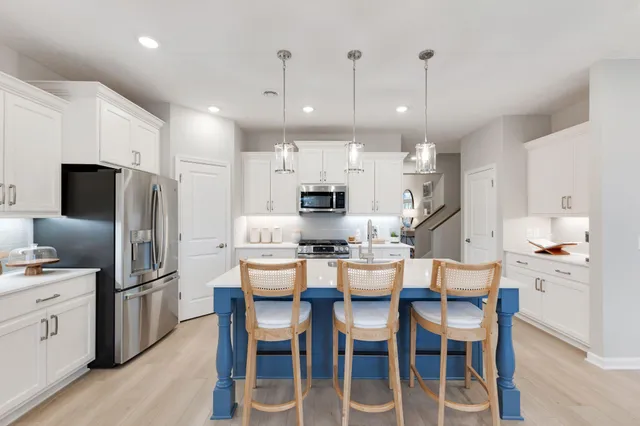 $580,505 | 401 James Parkway, Elko New Market, MN 55054