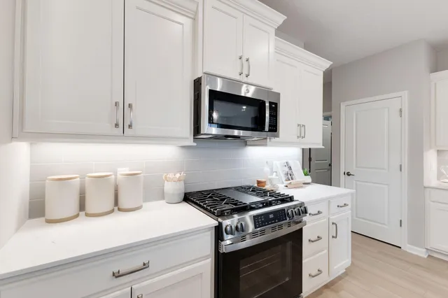 $580,505 | 401 James Parkway, Elko New Market, MN 55054