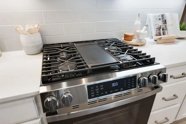 $580,505 | 401 James Parkway, Elko New Market, MN 55054