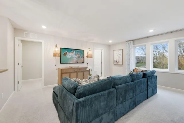 $580,505 | 401 James Parkway, Elko New Market, MN 55054