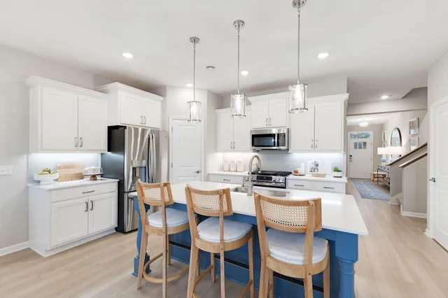 $580,505 | 401 James Parkway, Elko New Market, MN 55054