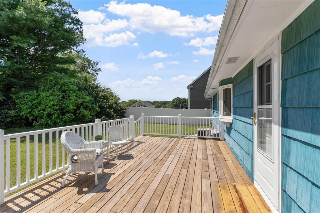 5 Noel Road Andover, MA 01810 - Photo 23 of 24 Gallery Image 23