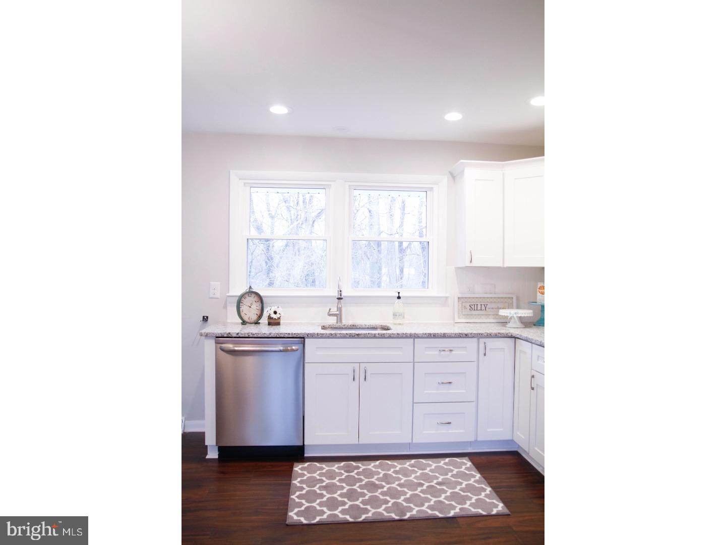 752 Ridge Drive Mantua, NJ 08051 - Photo 6 of 18 Gallery Image 6