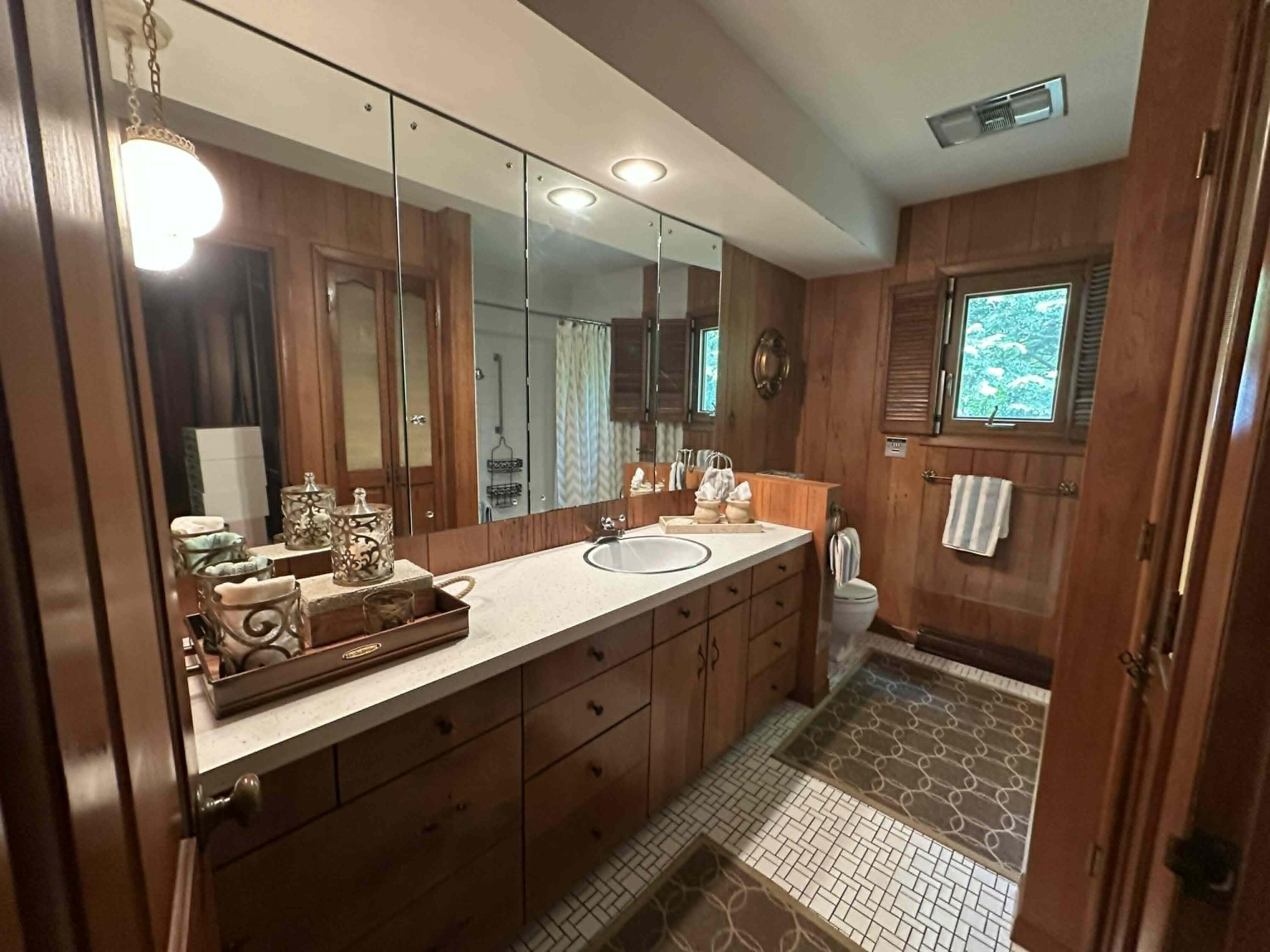 1716 West Benson Road Benton Harbor, MI 49022 - Photo 19 of 57 ab2ae0ac-50e8-4688-91d8-ebf378b7cc2e