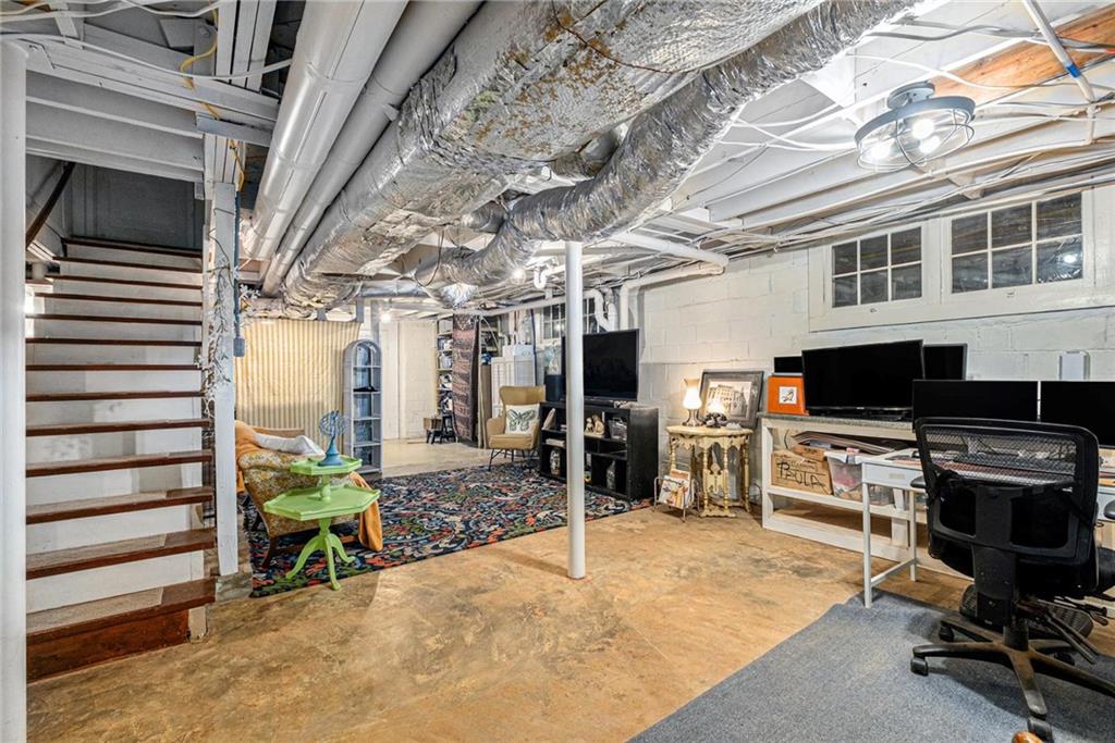 139 Myrtle Street Toccoa, GA 30577 - Photo 24 of 42 a view of a room with gym equipment