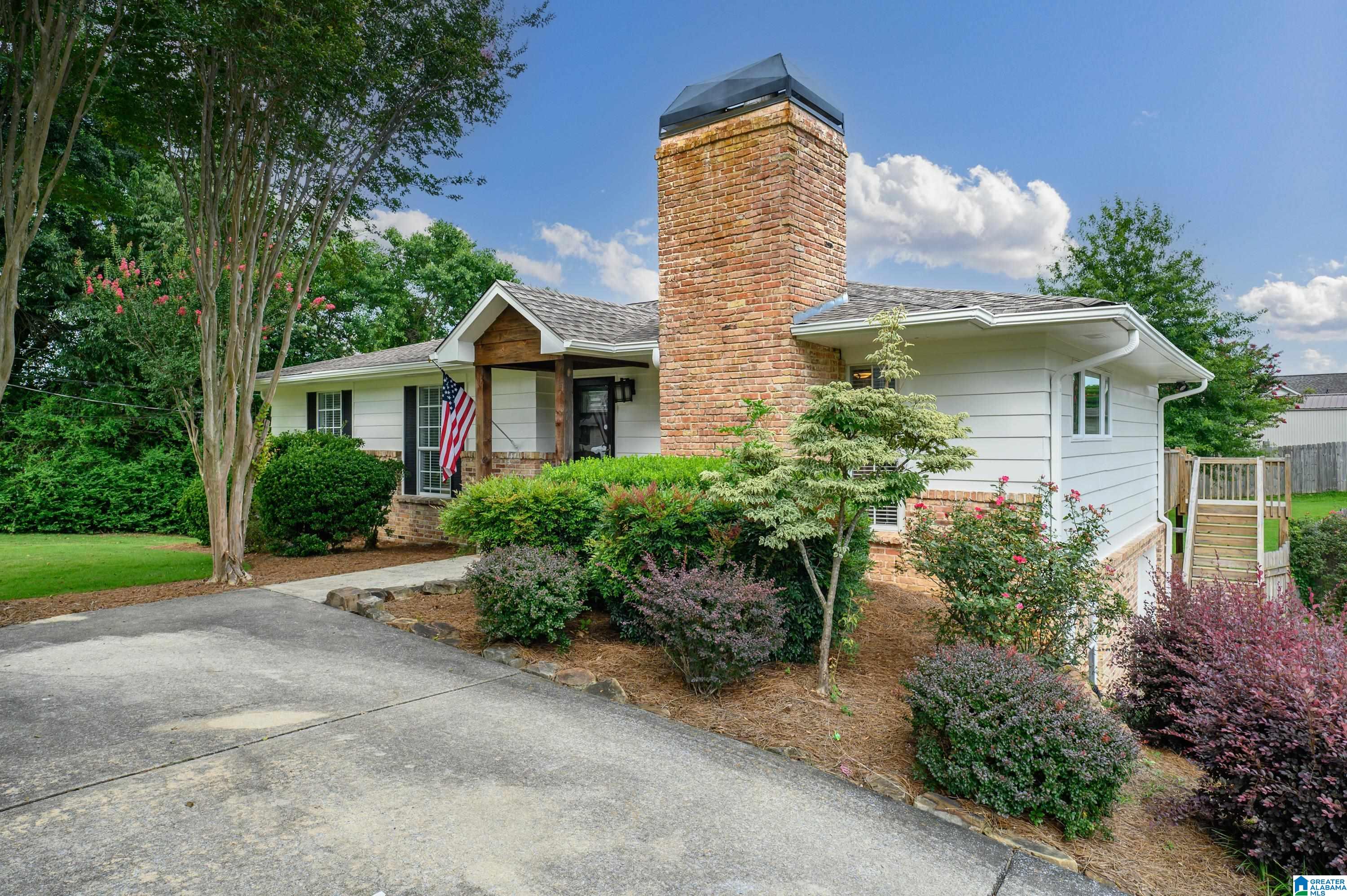 4305 Dolly Ridge Lane Vestavia Hills, AL 35243 - Photo 4 of 60