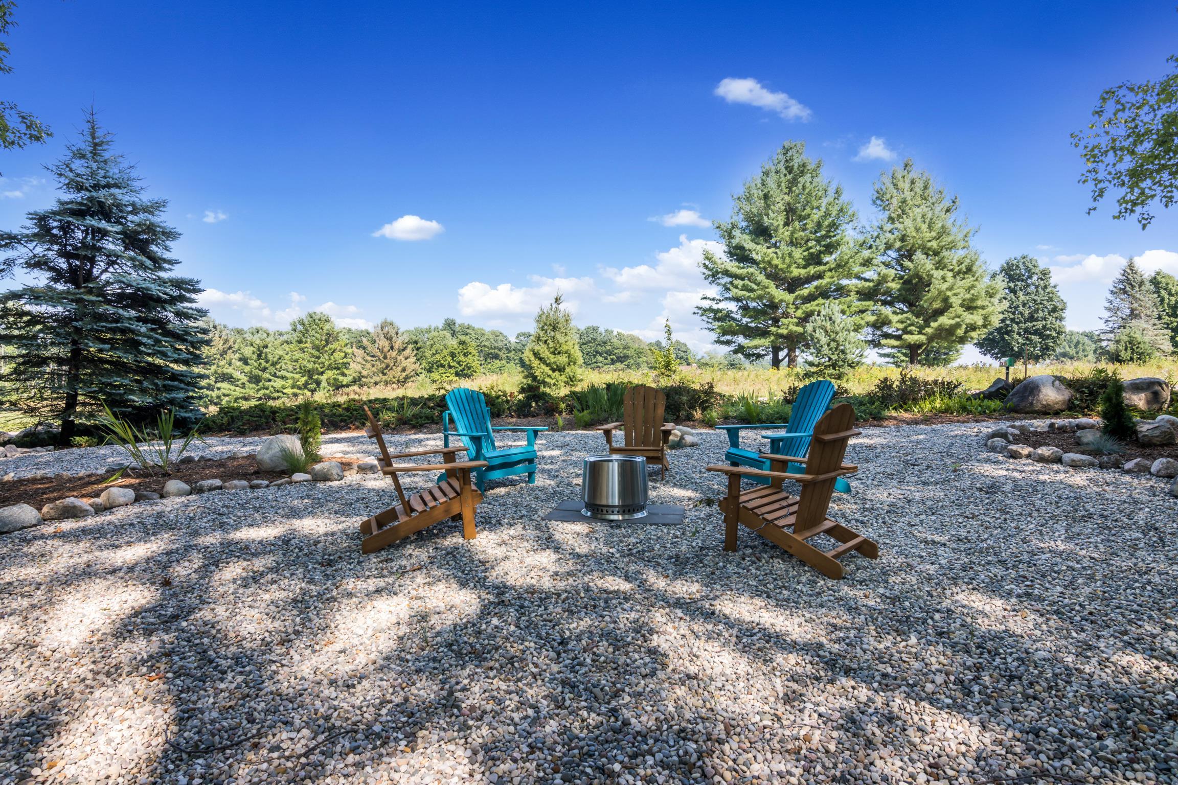 4340 South Sugar Loaf Mountain Road Cedar, MI 49621 - Photo 4 of 56 1937680-738581c8-10ae-4744-8097-5c0877f379ae.JPG