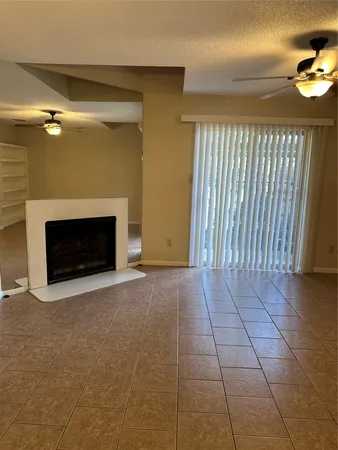 $1,300 | 2121 Hepburn Street, Unit 310, Houston, TX 77054