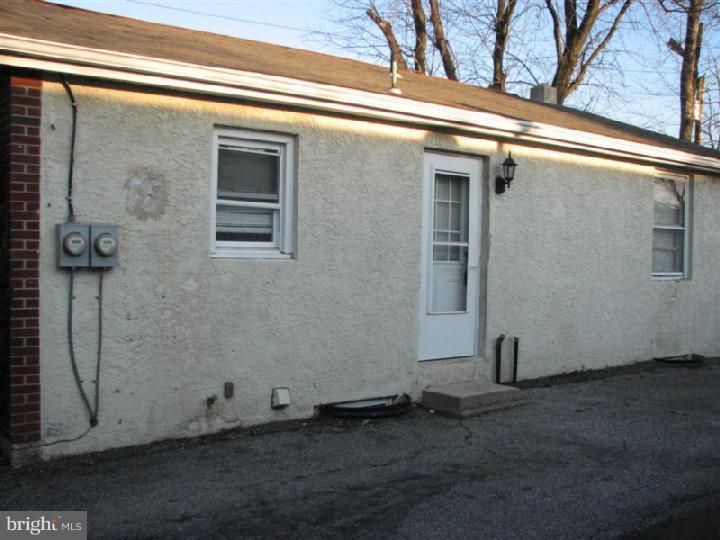 1009 Thornton Road Boothwyn, PA 19061 - Photo 4 of 15 Exterior Side