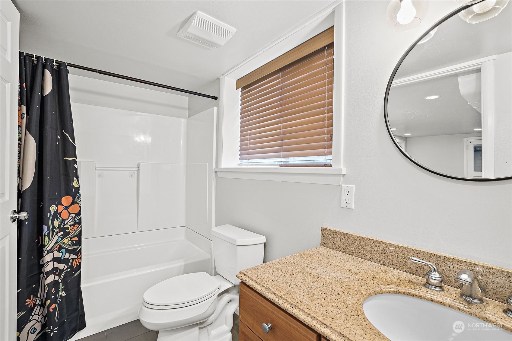 2224 High Avenue Northeast Renton, WA 98056 - Photo 21 of 34 Gallery Image 21