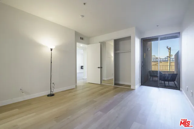 $658,000 | 625 South Berendo Street, Unit 209, Los Angeles, CA 90005