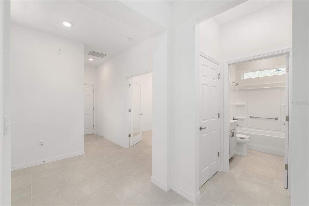 9656 Southwest 108th Terrace Road Ocala, FL 34481 - Photo 32 of 49 Gallery Image 32