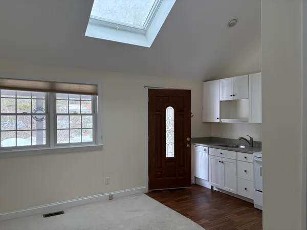 $1,850 | 8 Artisan Way, Sandwich, MA 02644