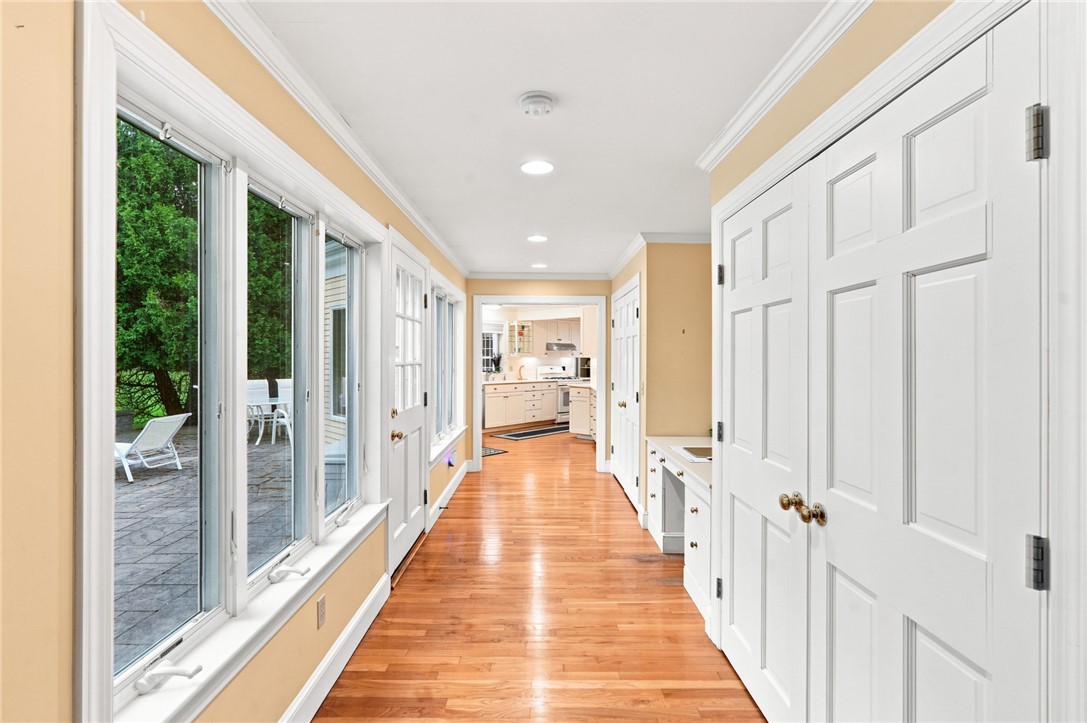 142 Ferry Road Bristol, RI 02809 - Photo 15 of 45 Gallery Image 15