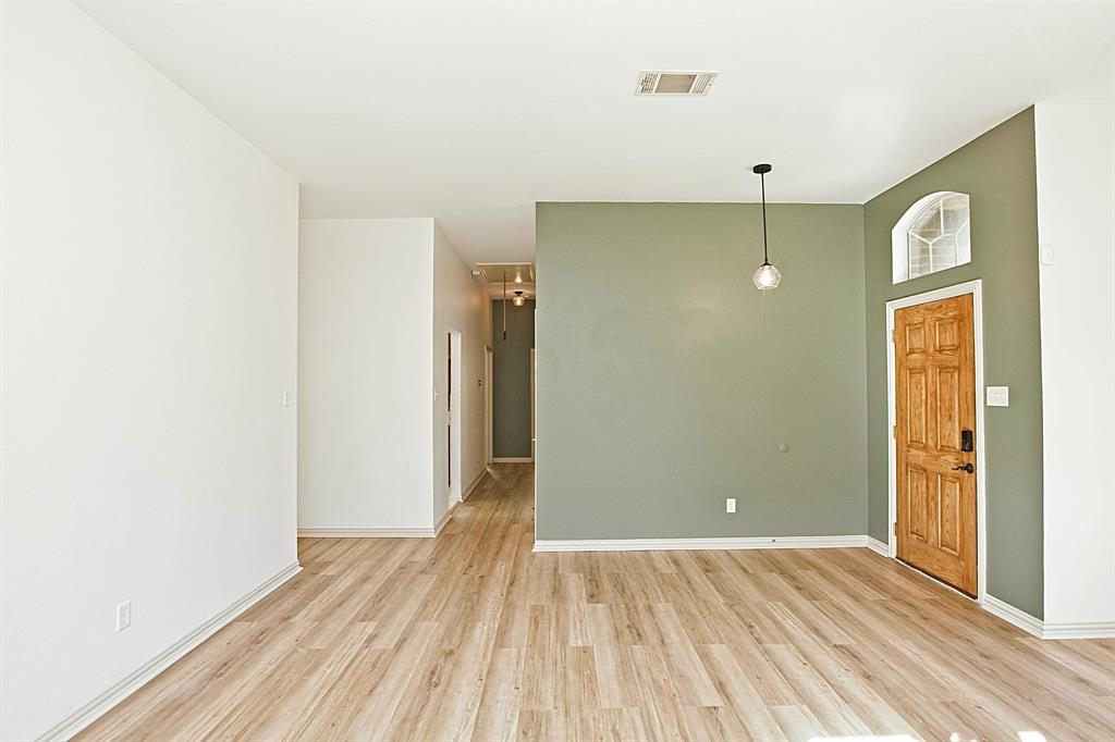 105 Galloping Trail Forney, TX 75126 - Photo 6 of 40