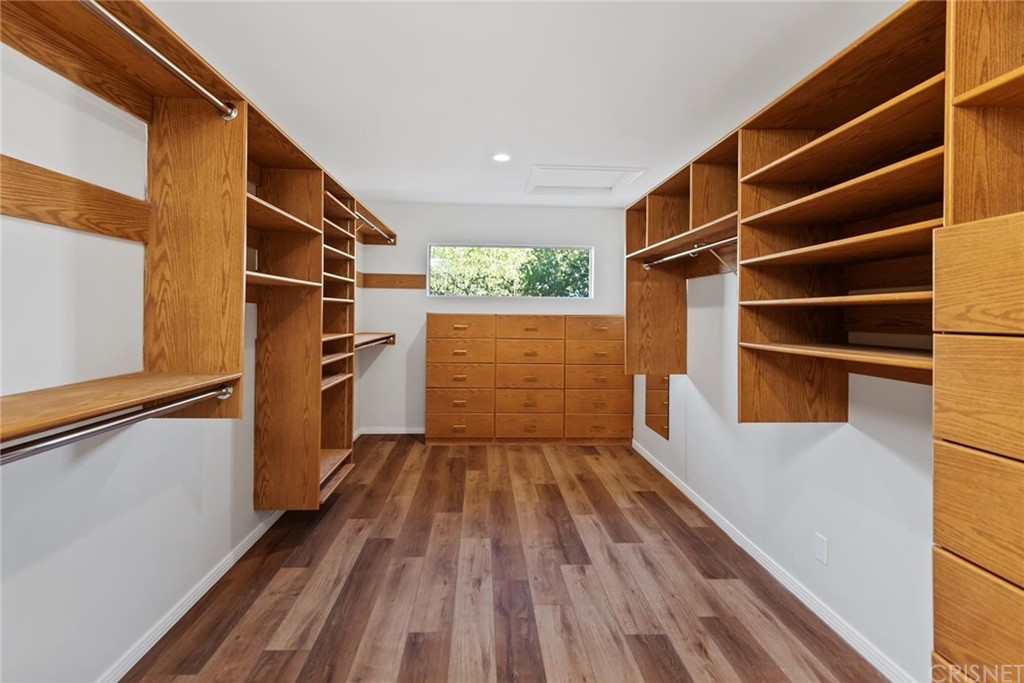 24971 Kit Carson Road Hidden Hills, CA 91302 - Photo 32 of 47