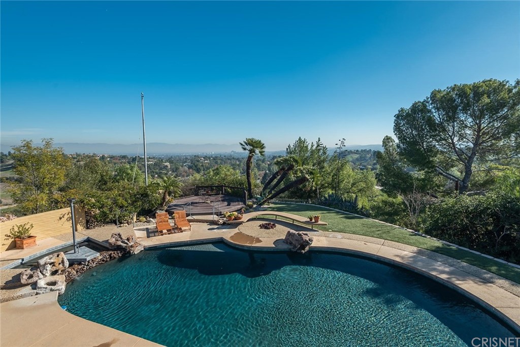 24971 Kit Carson Road Hidden Hills, CA 91302 - Photo 34 of 47