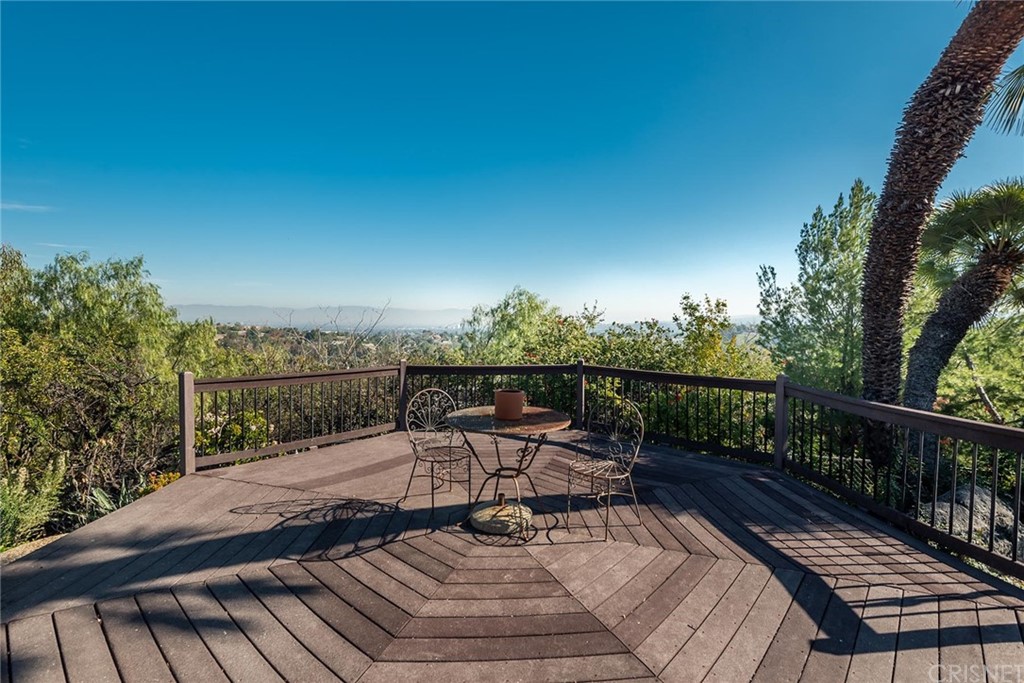 24971 Kit Carson Road Hidden Hills, CA 91302 - Photo 39 of 47