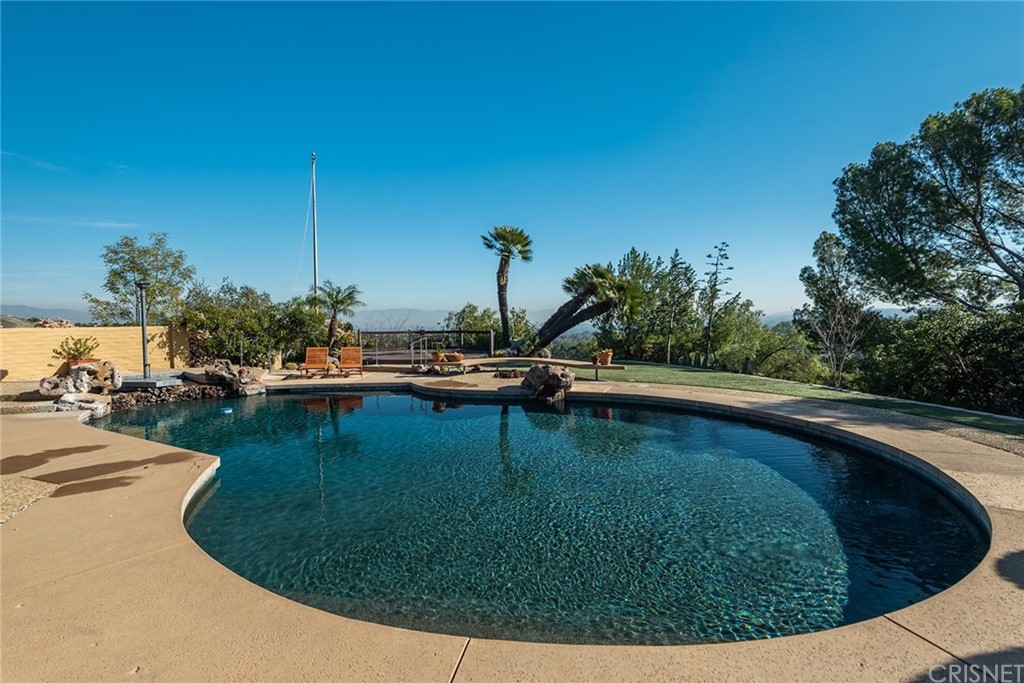 24971 Kit Carson Road Hidden Hills, CA 91302 - Photo 41 of 47