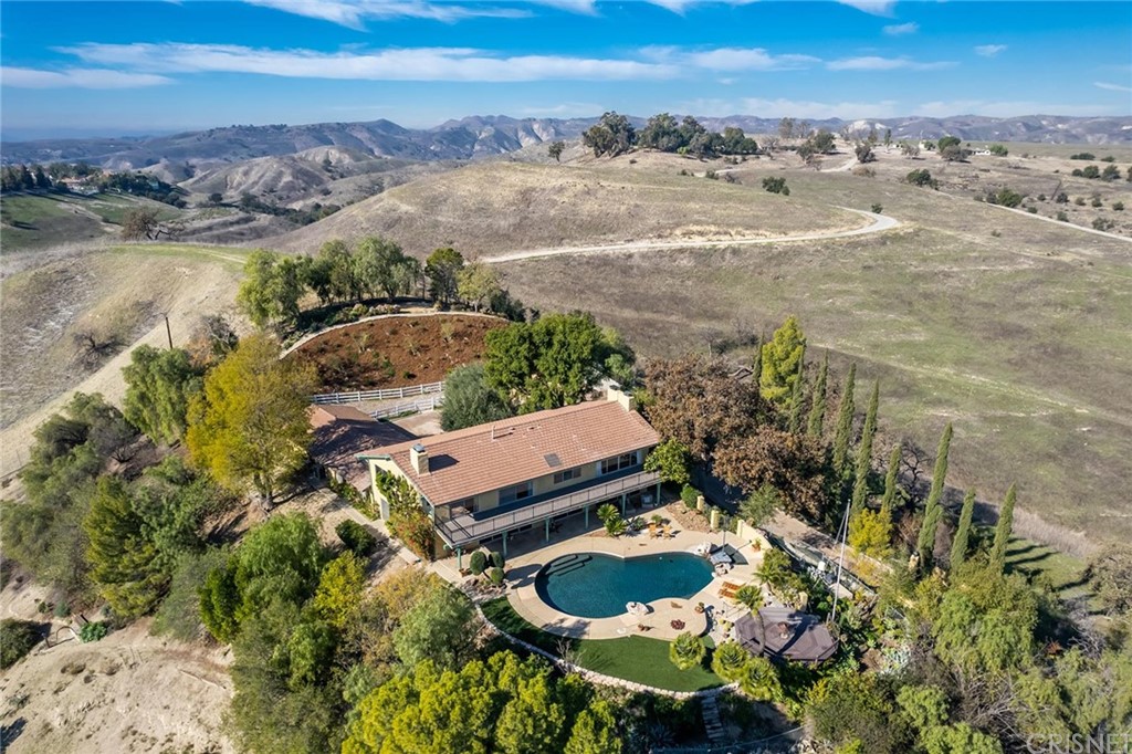 24971 Kit Carson Road Hidden Hills, CA 91302 - Photo 45 of 47