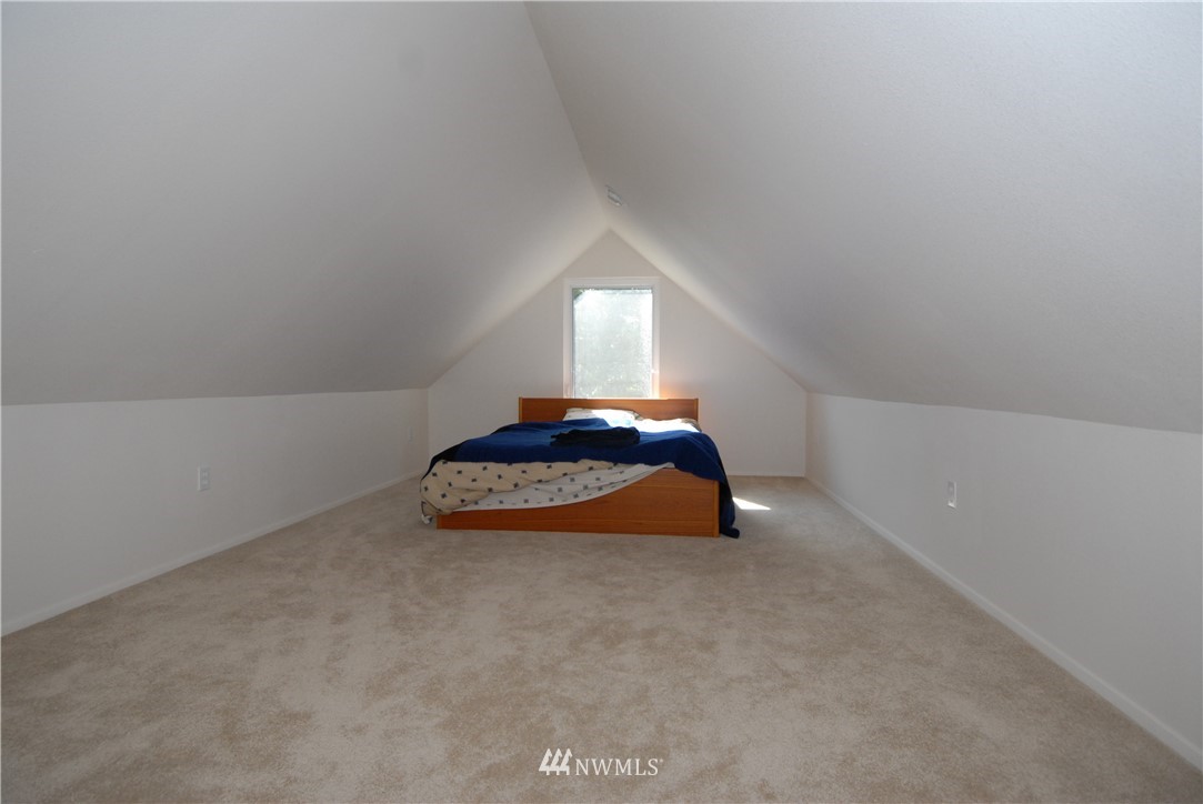 45733 Southeast Mt Si Road North Bend, WA 98045 - Photo 11 of 25 Gallery Image 11