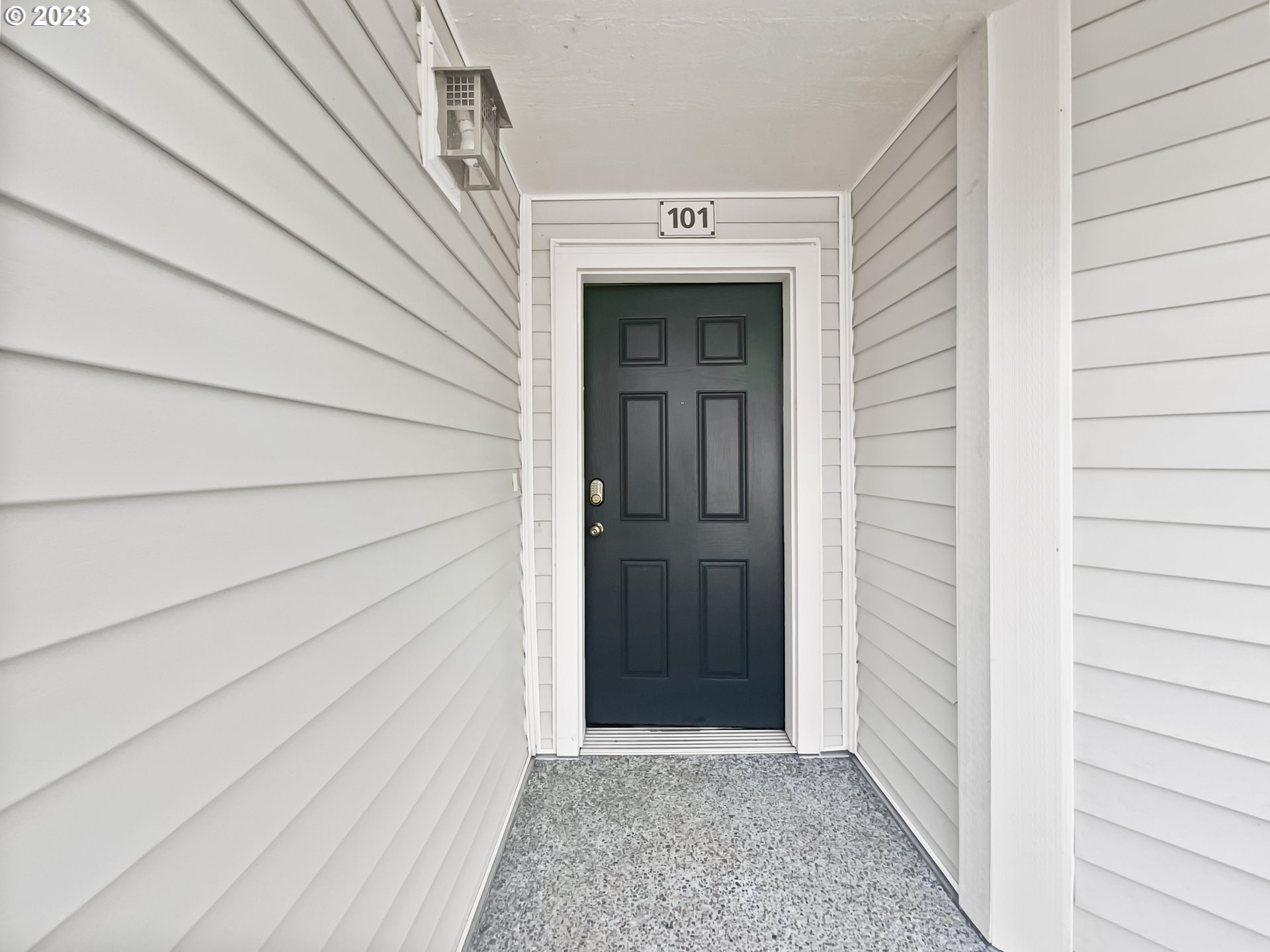 14735 Southwest Beard Road, Unit 101 Beaverton, OR 97007 - Photo 5 of 20 Gallery Image 5
