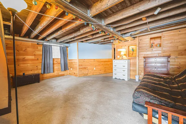 $379,900 | 9849 White Lake Road, Suring, WI 54174