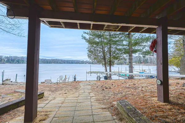 $379,900 | 9849 White Lake Road, Suring, WI 54174