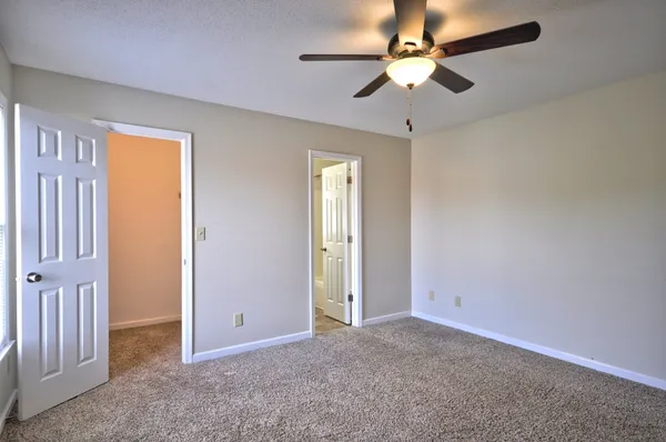 $1,475 | 1746 Crestview Drive, Clarksville, TN 37042