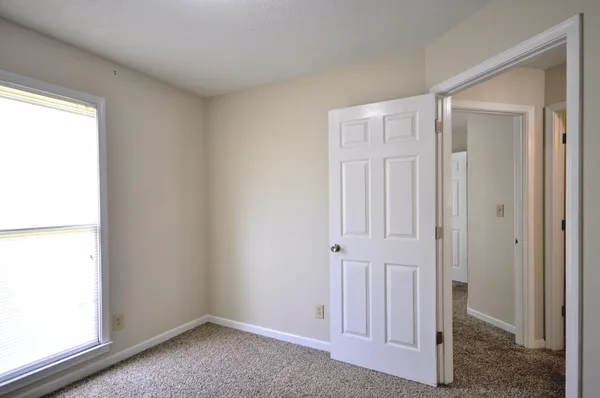 $1,475 | 1746 Crestview Drive, Clarksville, TN 37042