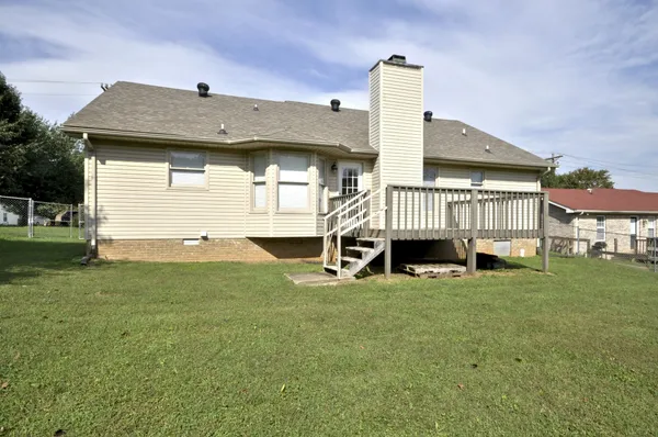 $1,475 | 1746 Crestview Drive, Clarksville, TN 37042